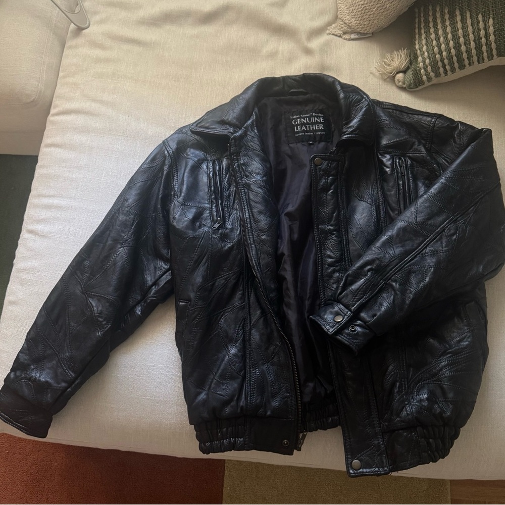 Vintage Italian stone design leather bomber